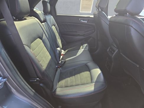 Certified 2022 Ford Edge ST-Line AWD/4WD image 24