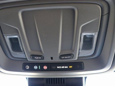 New 2026 GMC Sierra 1500 Elevation image 23