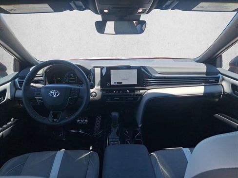 Certified 2025 Toyota Camry SE w/ Convenience Package FWD image 16