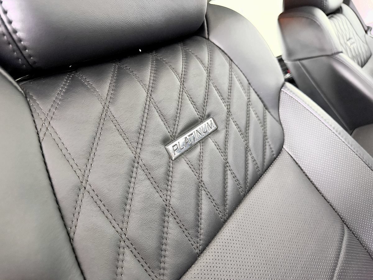 Used 2019 Toyota Tundra Platinum AWD/4WD image 50