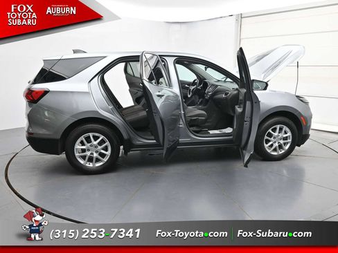 Used 2024 Chevrolet Equinox LT AWD/4WD image 39
