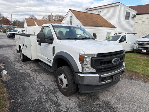 Used 2020 Ford F450 XL w/ Power Equipment Group image 2