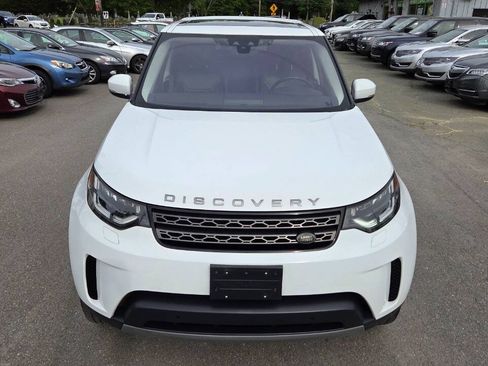 Used 2019 Land Rover Discovery SE AWD/4WD image 2