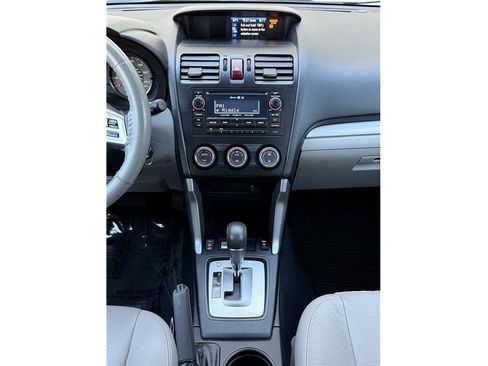 Used 2014 Subaru Forester 2.5i Limited w/ Popular Package #2 AWD/4WD image 11