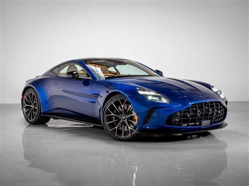 Used 2025 Aston Martin V8 Vantage Coupe image 1