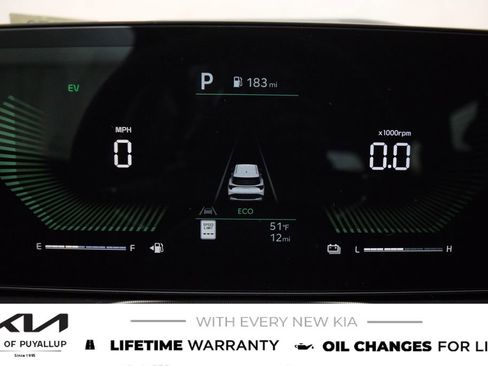 New 2026 Kia Sportage EX image 18