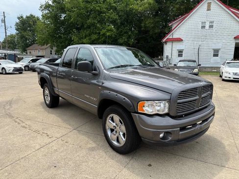 Used 2004 Dodge Ram 1500 Truck SLT w/ Sport Appearance Group AWD/4WD image 5