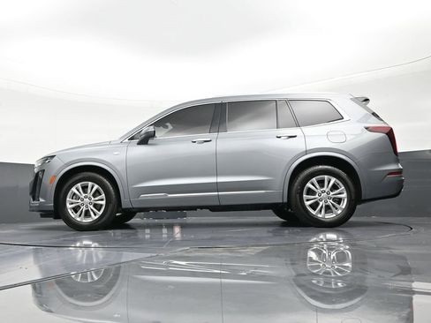 Certified 2023 Cadillac XT6 Luxury FWD image 21