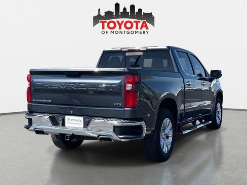Used 2022 Chevrolet Silverado 1500 LTZ image 3