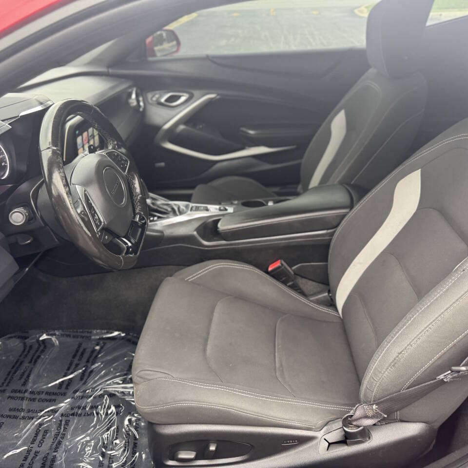 Used 2016 Chevrolet Camaro LT w/ RS Package RWD image 31