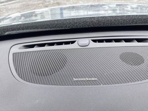 Used 2020 Volvo XC90 T6 Momentum w/ Protection Package Premier image 46