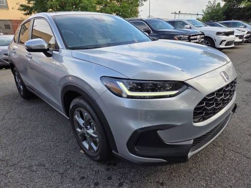Used 2026 Honda HR-V LX image 3