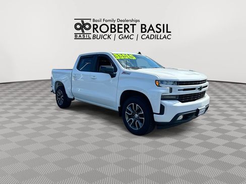 Used 2022 Chevrolet Silverado 1500 RST w/ Convenience Package II AWD/4WD image 2