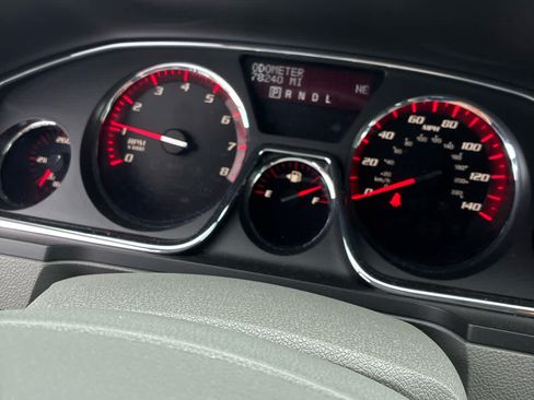 Used 2016 GMC Acadia SLE FWD image 4