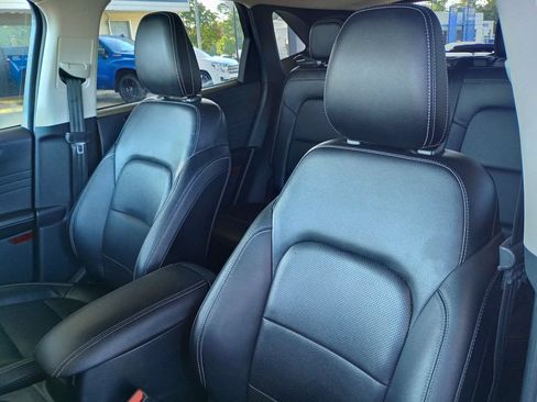 Used 2022 Ford Escape SEL FWD image 16