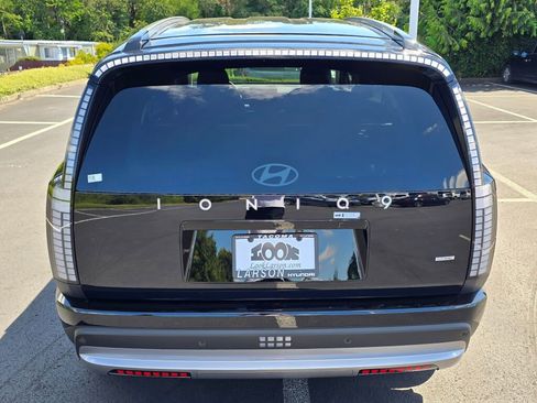 New 2026 Hyundai Ioniq 9 SE image 5