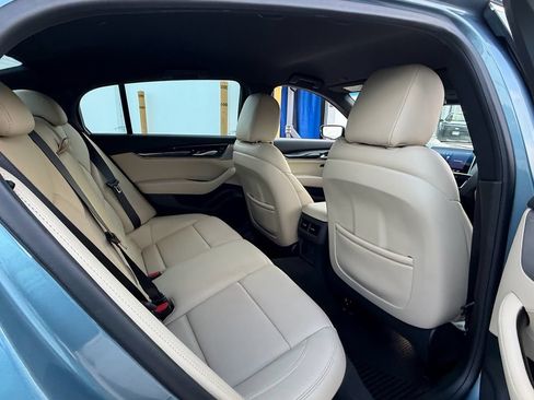 Used 2024 Cadillac CT5 Premium Luxury RWD image 17