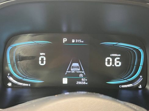 Used 2025 Kia Soul LX w/ LX Technology Package FWD image 45