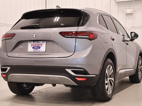 Used 2021 Buick Envision Essence FWD image 10