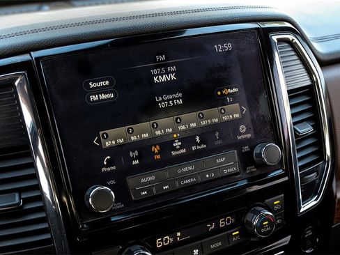 Used 2020 Nissan Titan Platinum Reserve w/ Moonroof Package image 31