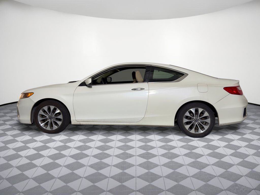 Used 2013 Honda Accord LX-S image 2
