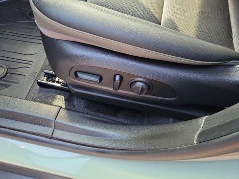 Used 2025 Chevrolet Trax ACTIV w/ Driver Confidence Package image 17