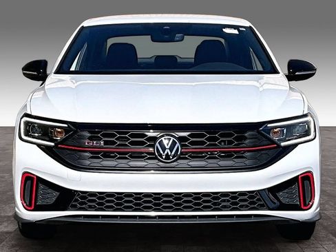 Used 2024 Volkswagen Jetta GLI 40th Anniversary Edition FWD image 5