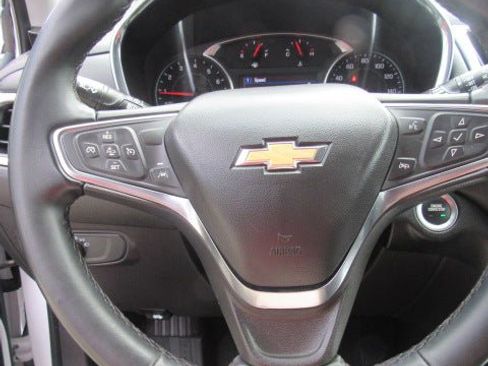 Used 2024 Chevrolet Equinox LT FWD image 19