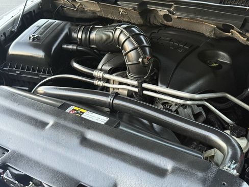 Used 2012 RAM 1500 Big Horn w/ Luxury Group image 11