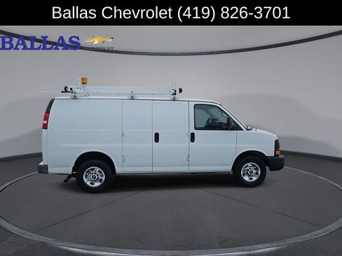 Certified 2016 GMC Savana 2500 image 9