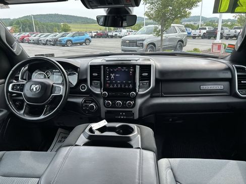 Used 2021 RAM 1500 Big Horn AWD/4WD image 18