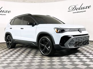 Used 2025 Volkswagen Taos SE AWD/4WD video 1