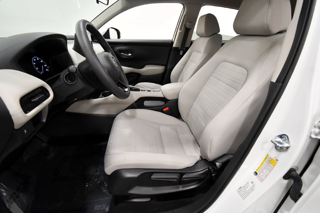 Certified 2026 Honda HR-V LX image 14