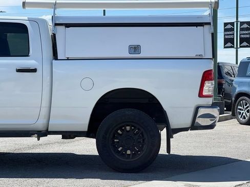 Used 2024 RAM 2500 Tradesman w/ Chrome Appearance Group AWD/4WD image 5