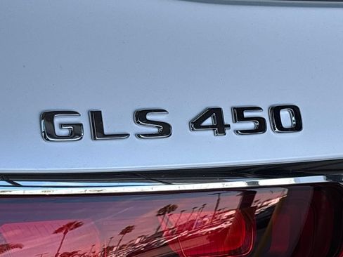 New 2026 Mercedes-Benz GLS 450 4MATIC image 6