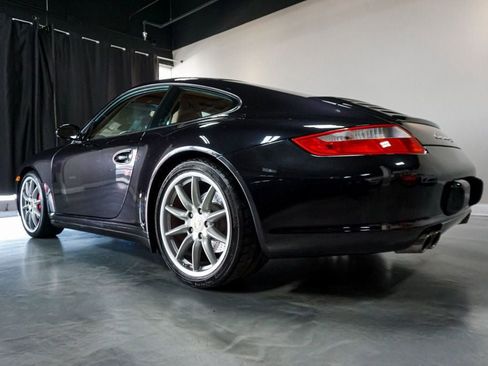 Used 2007 Porsche 911 Carrera 4S image 34