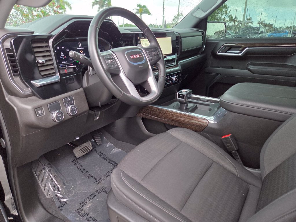 Used 2024 GMC Sierra 1500 Elevation RWD image 28