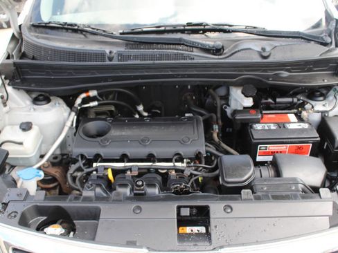 Used 2013 Kia Sportage LX AWD/4WD image 17