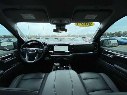 Used 2023 GMC Sierra 1500 Elevation w/ Elevation Premium Package image 25