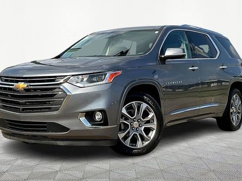 Used 2020 Chevrolet Traverse Premier w/ LPO, Floor Liner Package image 2