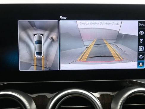 Used 2020 Mercedes-Benz C 300 Sedan image 33