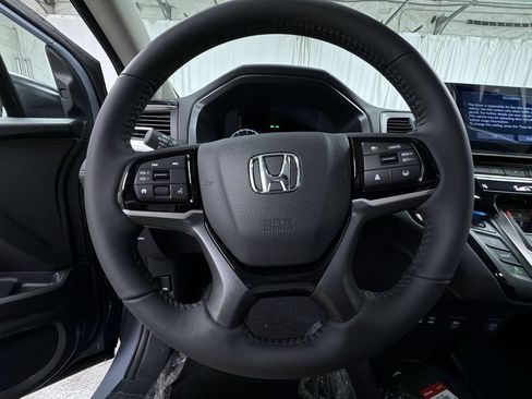New 2026 Honda Odyssey Touring image 24