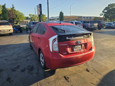 Used 2013 Toyota Prius Three w/ Solar Roof Pkg FWD image 8