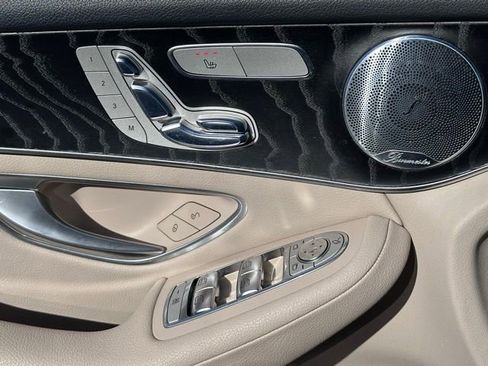 Certified 2018 Mercedes-Benz GLC 300 4MATIC image 15