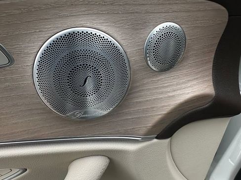 Used 2018 Mercedes-Benz E 400 Coupe image 16