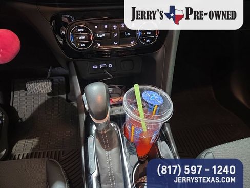 Used 2021 Buick Encore GX Select w/ Sport Touring Package FWD image 11