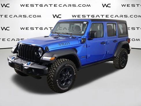 Used 2023 Jeep Wrangler Unlimited w/ Cold Weather Group AWD/4WD image 1