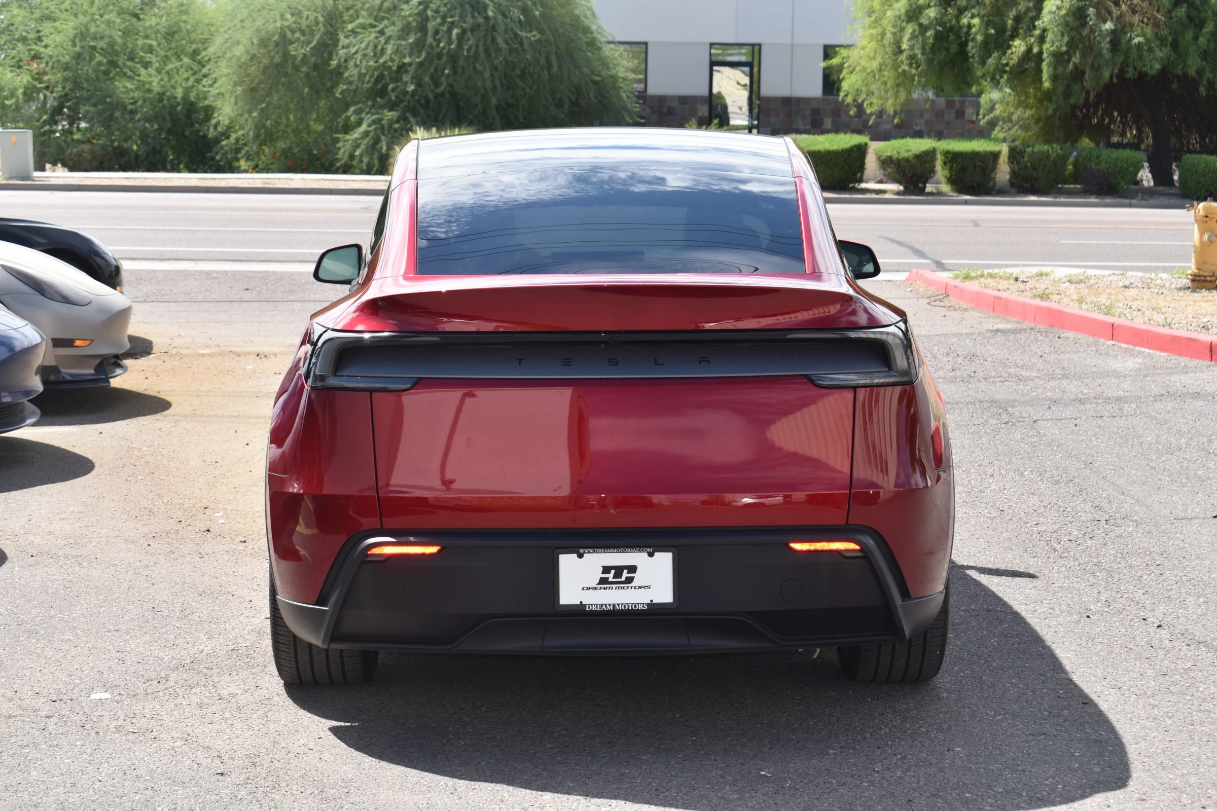 Used 2026 Tesla Model Y Long Range RWD image 5
