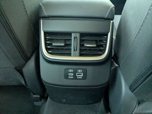 Used 2025 Subaru Legacy Premium AWD/4WD image 21