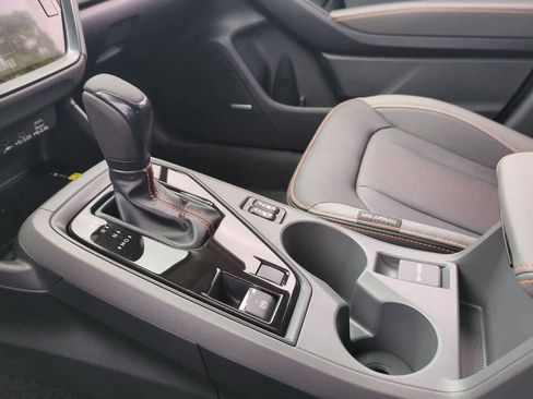 New 2026 Subaru Crosstrek 2.5i Limited AWD/4WD image 32